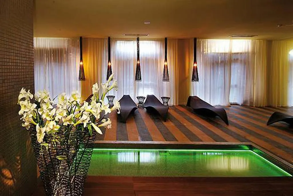 Royal Beach Apartments