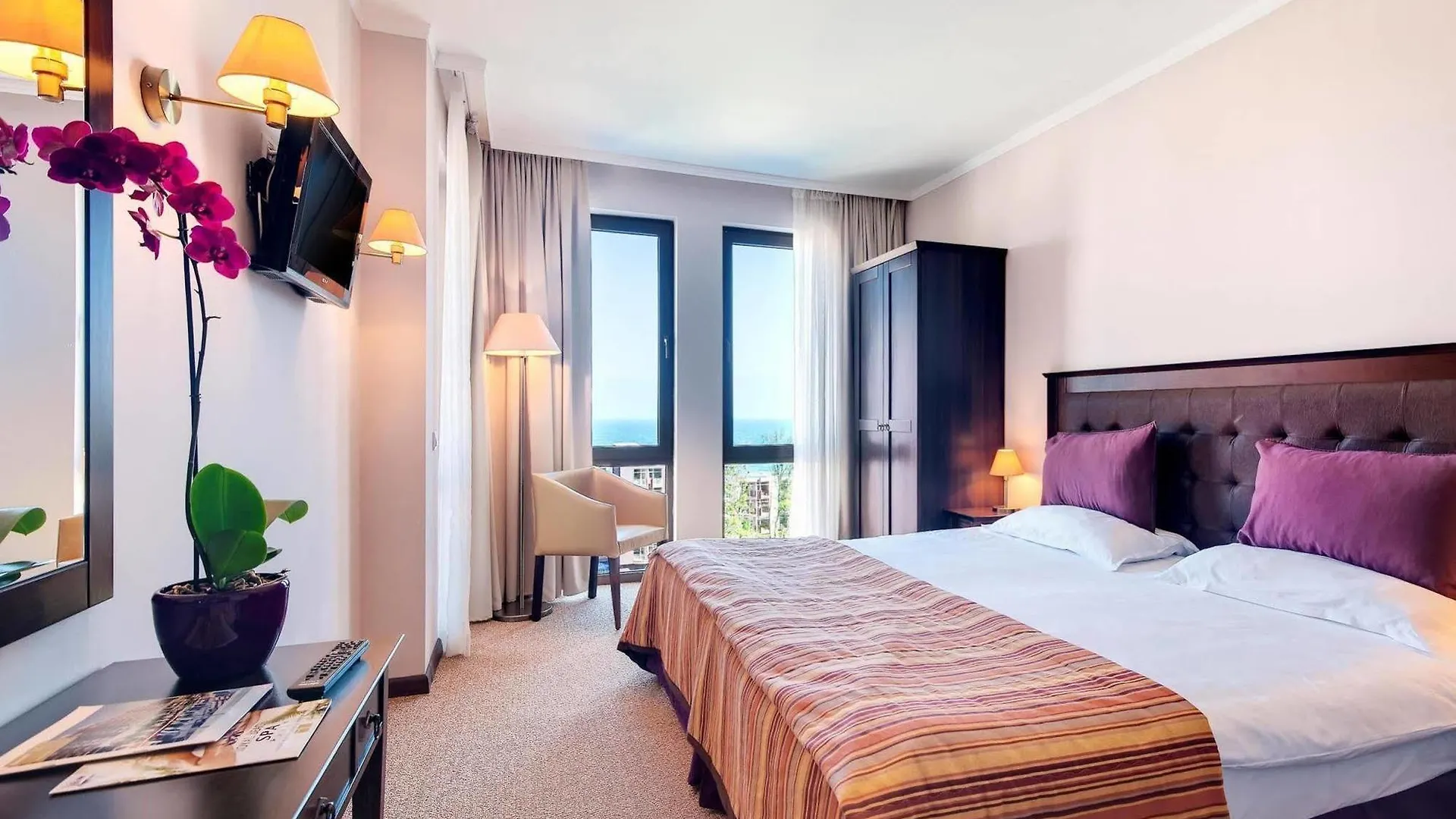 Royal Beach Apartments