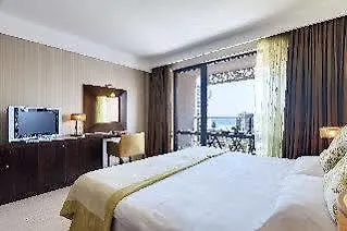 Royal Beach Apartments